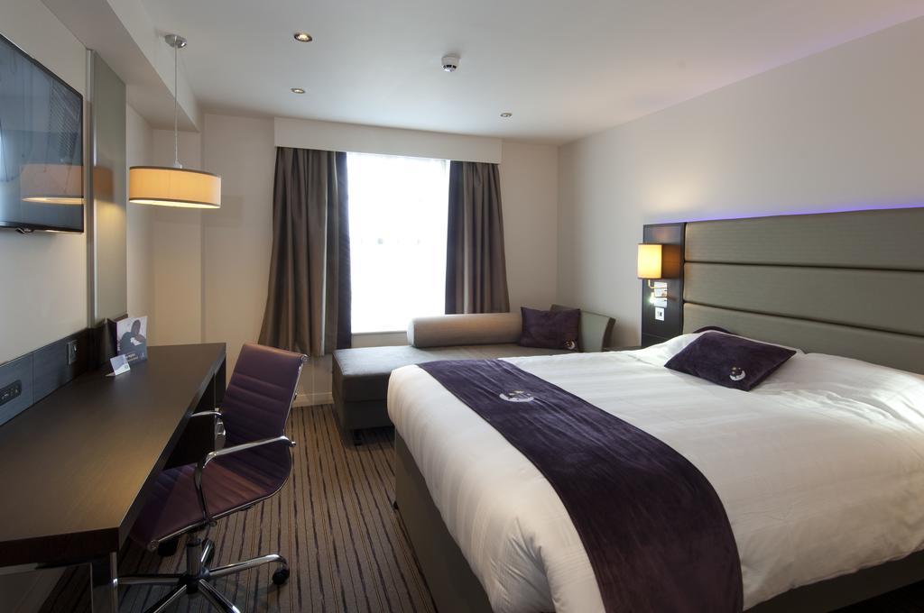 Premier Inn Dundee North Bilik gambar