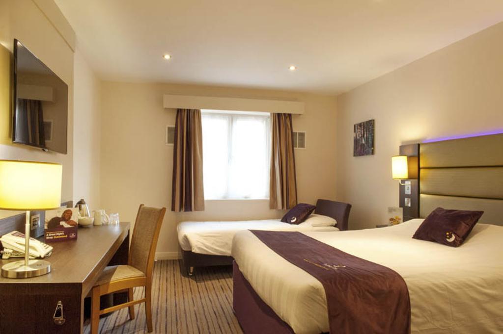 Premier Inn Dundee North Bilik gambar